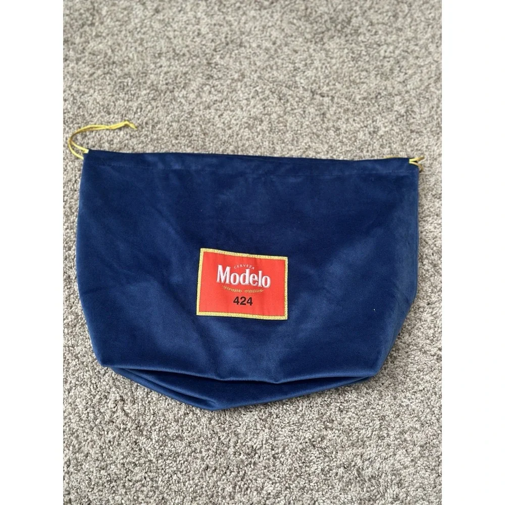 Modelo 424 Blue Velvet Drawstring Gift Bag Gold Satin Lining